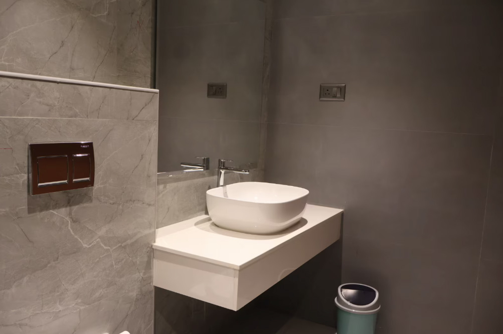 bathroom2.1